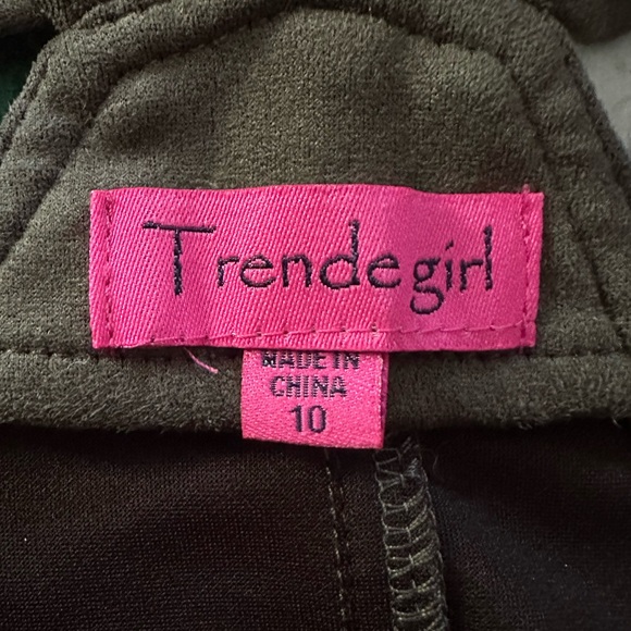 Trends girl size 10 (kids), green romper dress - Picture 3 of 6